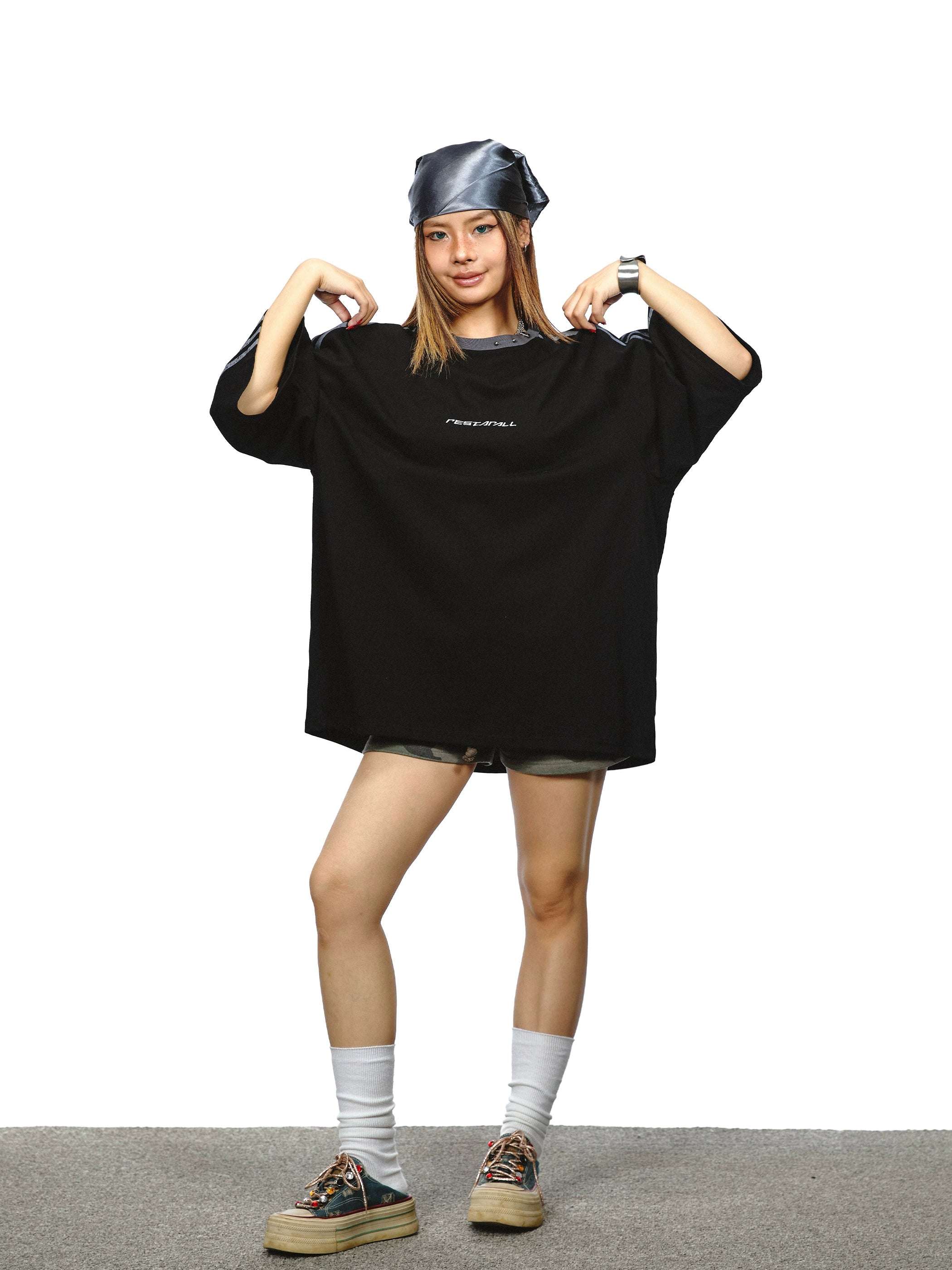Contrasting striped crew neck RI60