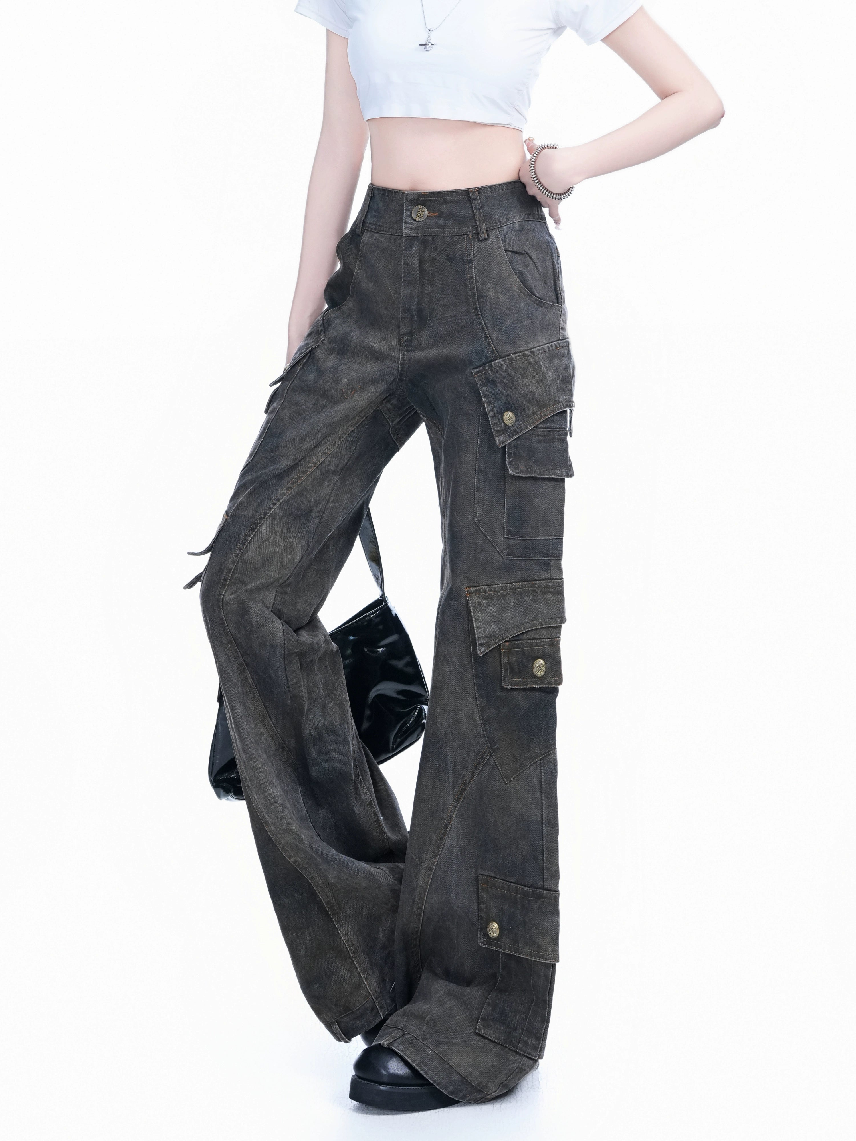 Flared Multi-Pocket Pants RI46