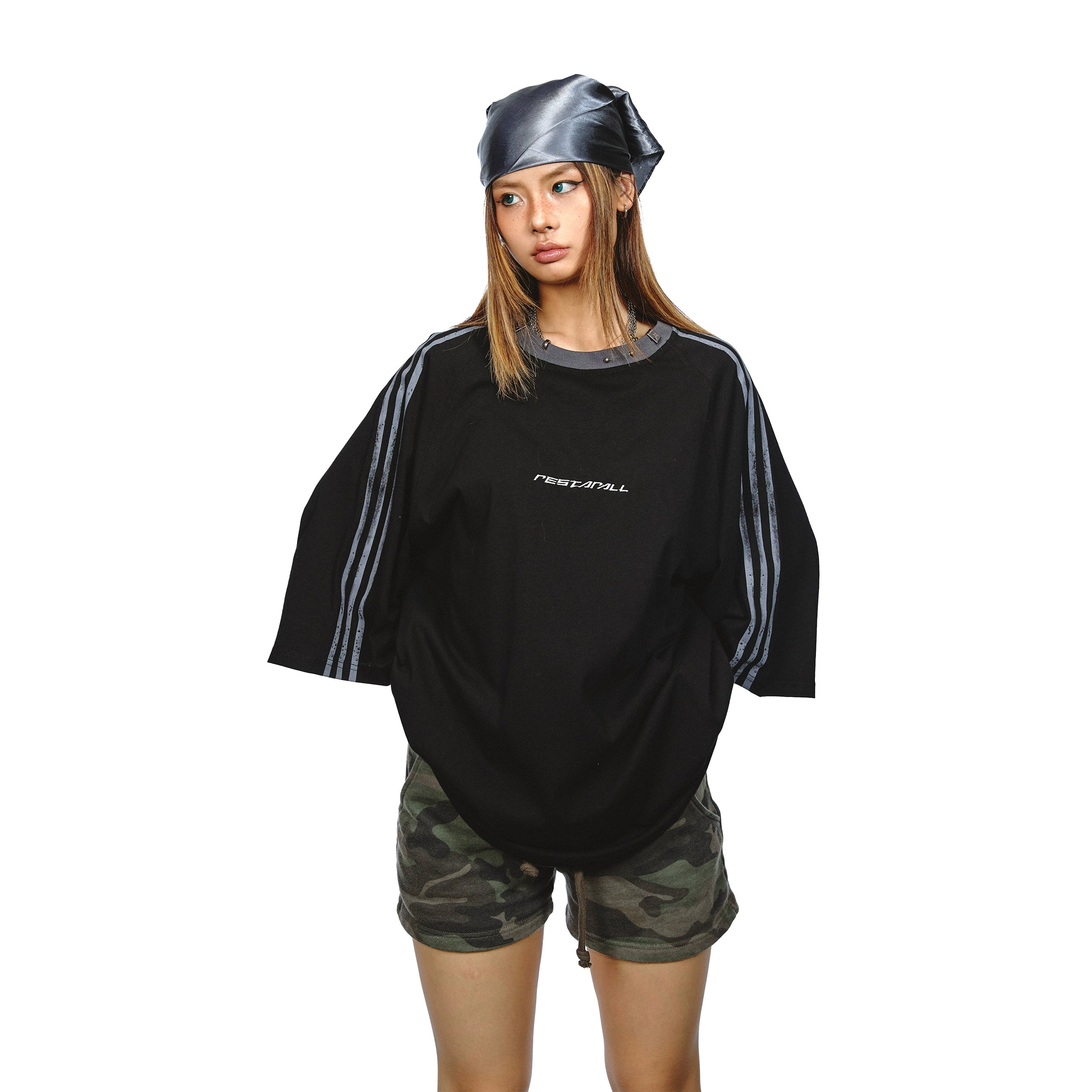 Contrasting striped crew neck RI60