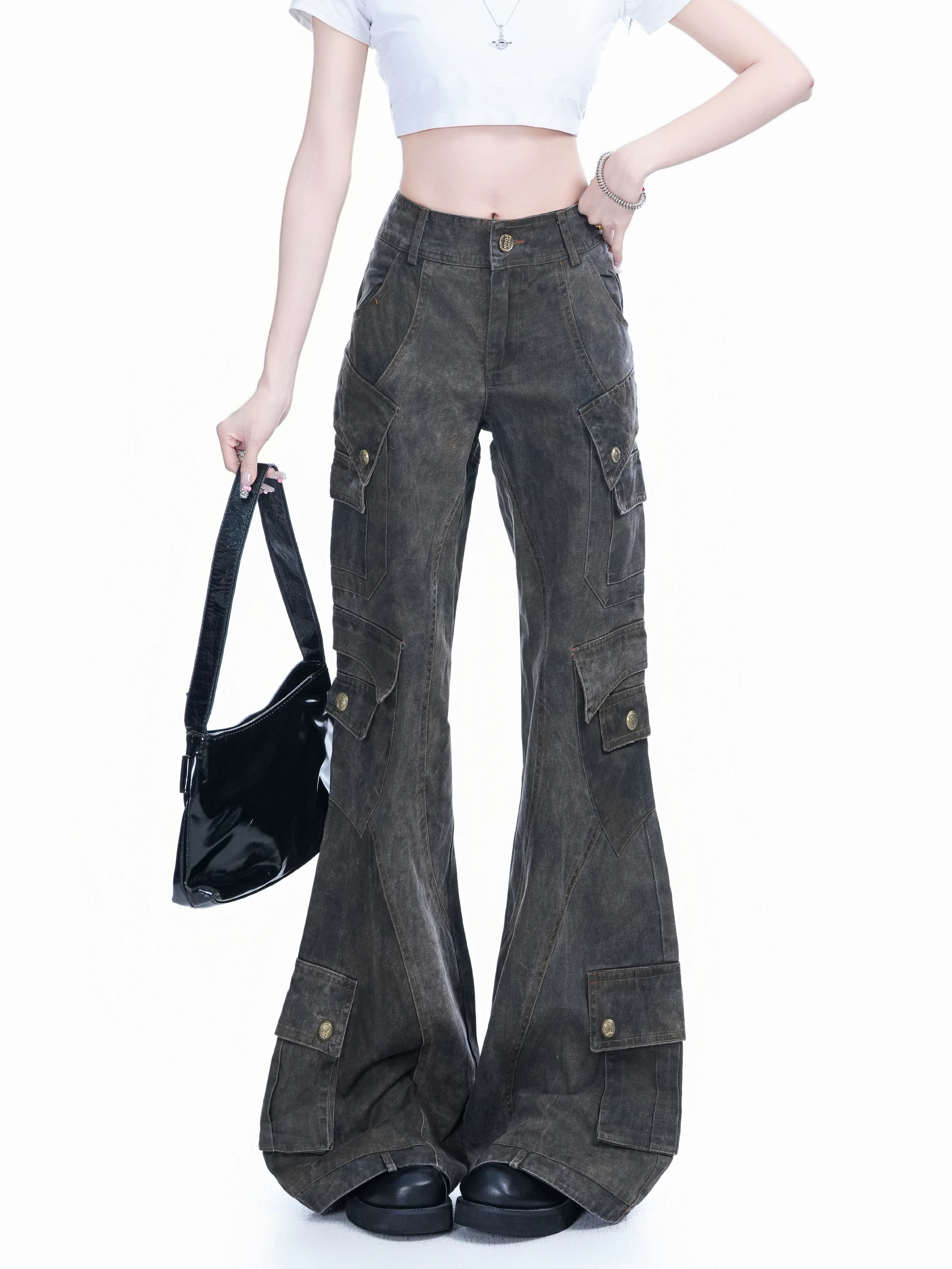 Flared Multi-Pocket Pants RI46